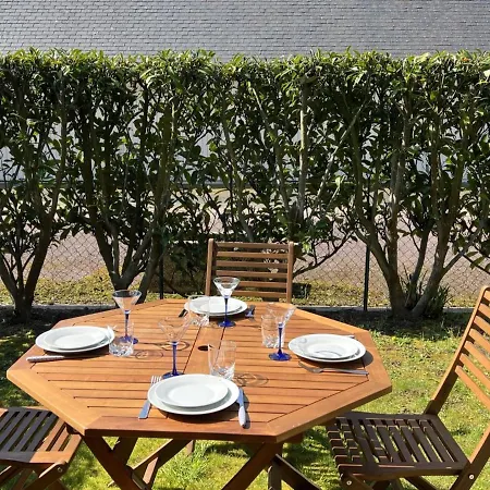 Charmant 2 Pieces Avec Jardin, Proche Centre Et Plage, Calme - Fr-1-487-350 קאבורג
