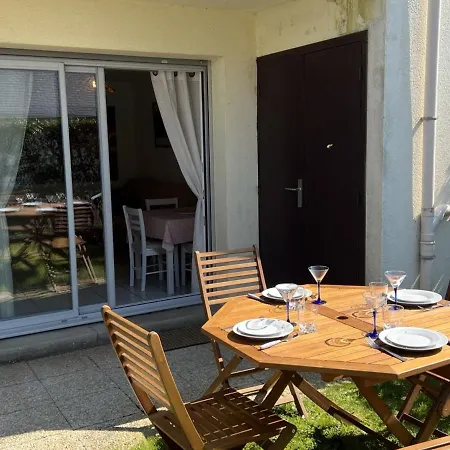 Charmant 2 Pieces Avec Jardin, Proche Centre Et Plage, Calme - Fr-1-487-350 דירה *